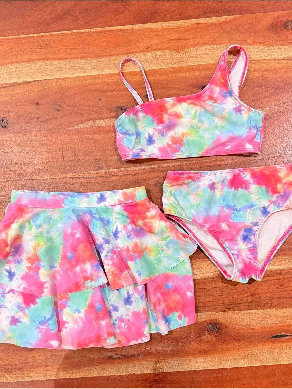 8LOT: Colorful Mixed Girls' Swimwear Bundle - Tropical & Floral Prints size 7/8